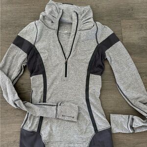 Lululemon 3/4 zip pullover
